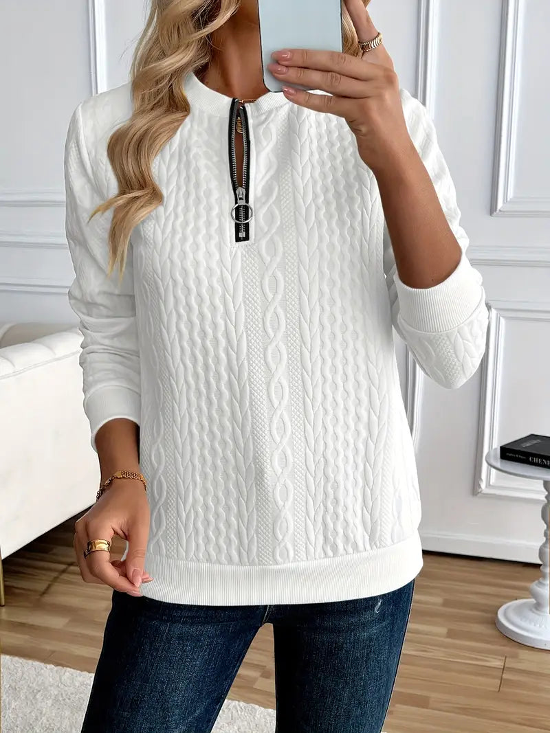 Casualowy sweter damski z dekoltem w szpic i zapięciem na suwak